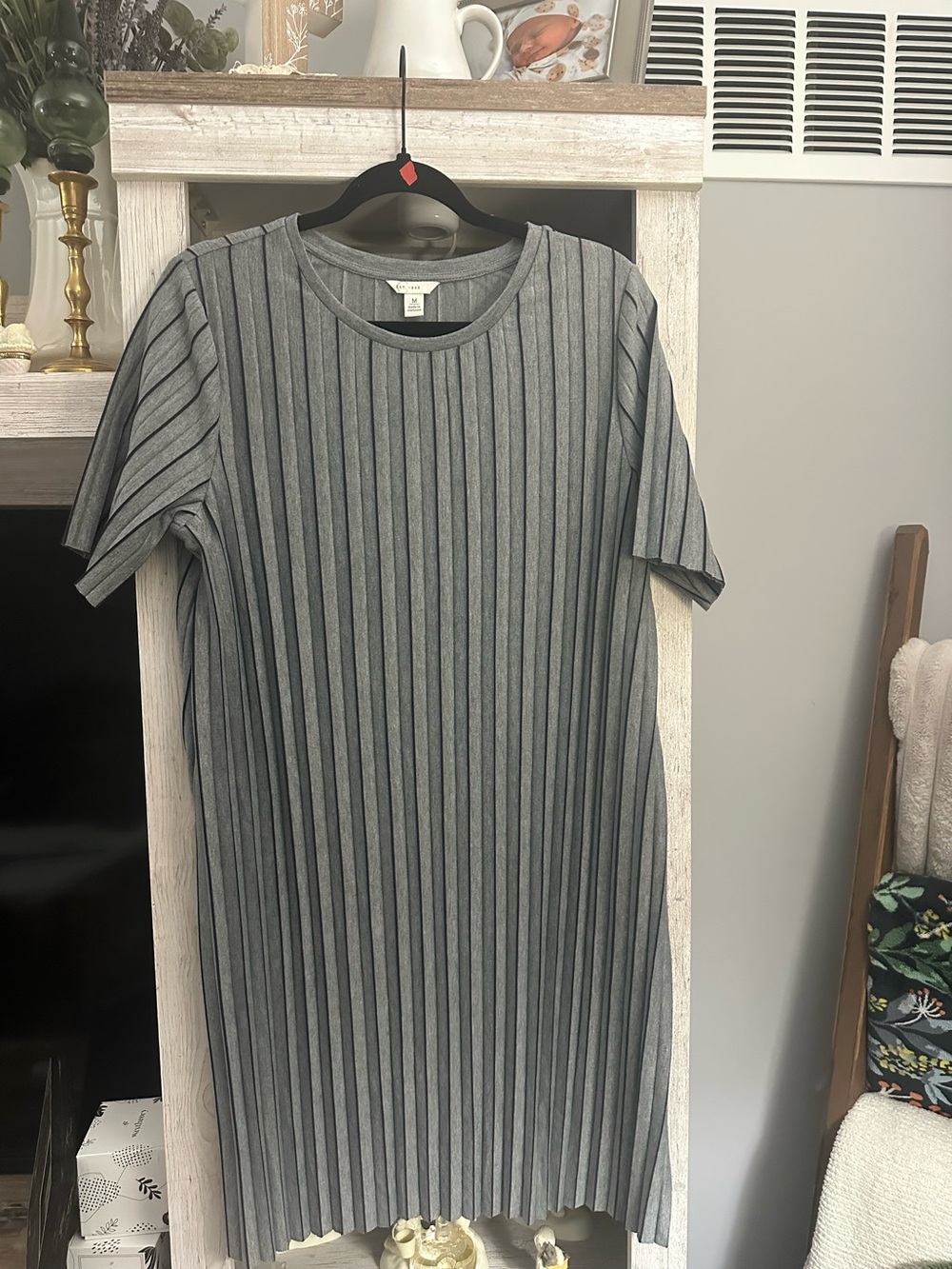 Grey Ribbed Short-Sleeve Midi Dress by Unknown Brand